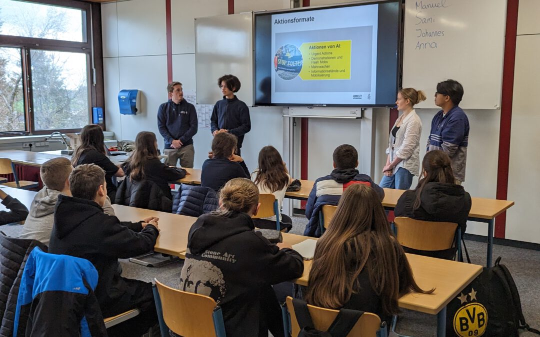 Besuch von Amnesty International an der Realschule St. Georgen: Ein Blick auf Menschenrechte