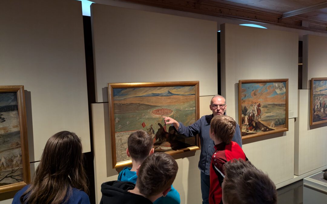 Stadt im Mittelalter: Die Klassen 7b und 7c auf Spurensuche in Villingen